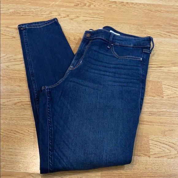 Hollister Denim - Women Hollister High rise super skinny jeans
